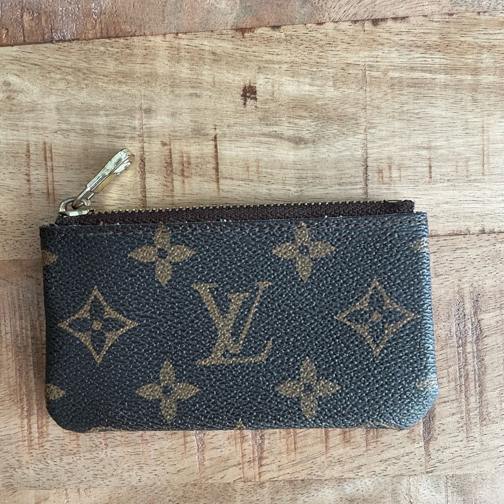 LV Brown Monogram Pouch - Picture 3 of 6